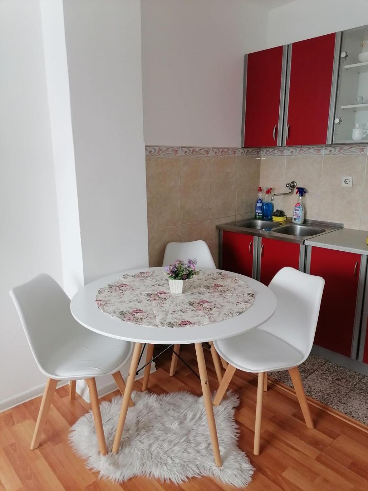 Apartman Berane Luaran gambar